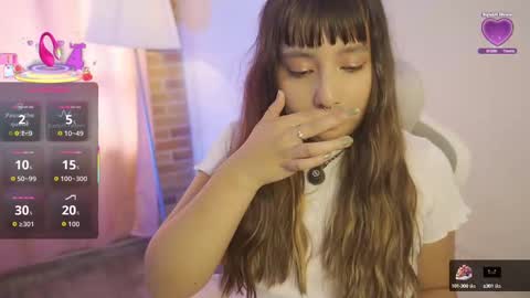 Snapshot of emitaa17228 chatting on September 9, 7:14 pm emma online show from September 9, 7:14 pm