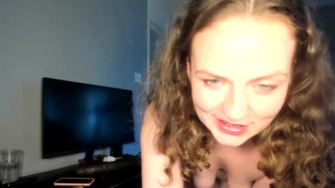 emliyjamesmjb online show from March 3, 1:12 pm