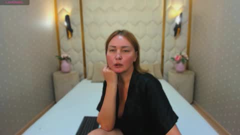 Emm online show from November 12, 9:00 am