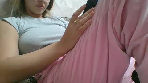 emma_991 online show from October 9, 2:00 pm