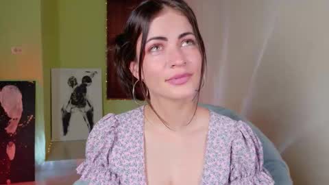 Emma online show from March 30, 6:52 pm