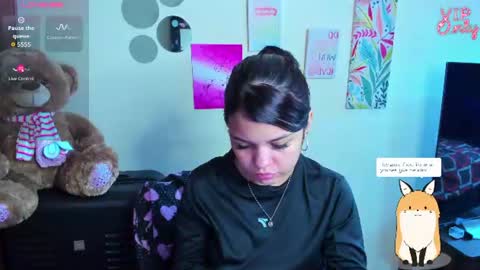 emma_boo_ online show from June 9, 2:39 pm