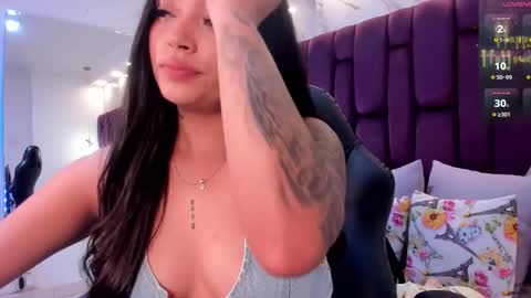 pau online show from October 12, 7:49 pm