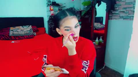 emma online show from March 15, 2:05 am