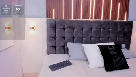 E online show from December 14, 12:39 am