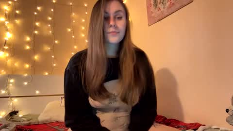 emma_just online show from February 21, 2:48 pm