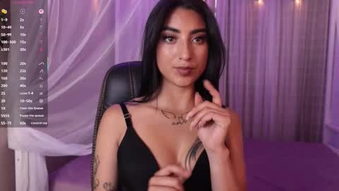 Emma online show from March 5, 10:08 pm