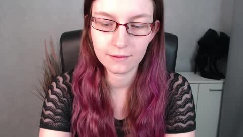 emma online show from February 13, 10:12 am