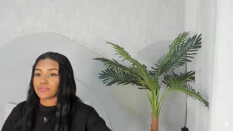 Emma Morgann online show from December 2, 12:14 pm