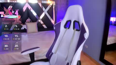 Emma  online show from January 7, 6:35 pm