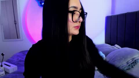 Emma online show from March 4, 1:35 am