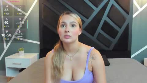 Snapshot of emmaa_white_ chatting on September 18, 6:56 pm EMMA online show from September 18, 6:56 pm