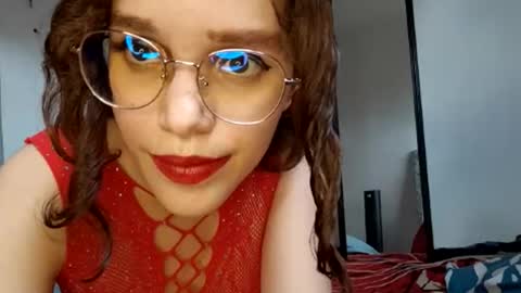 Emma online show from May 18, 6:36 pm