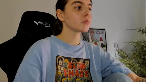 Emma online show from January 13, 7:20 pm