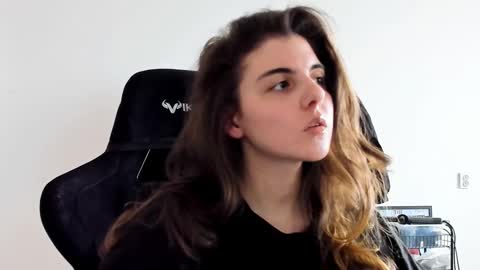 Emma online show from February 11, 11:47 am