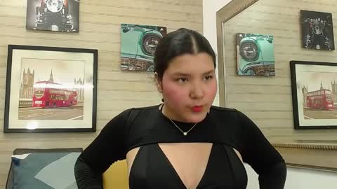 emmanixxon online show from April 6, 12:39 pm