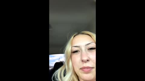 emmaraee online show from May 16, 5:22 pm