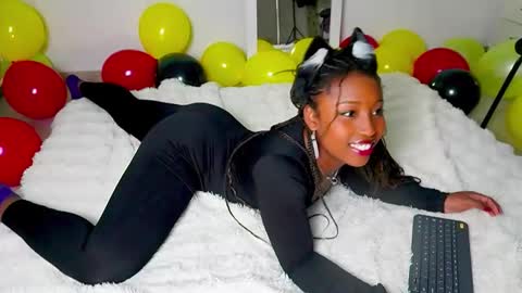 Sara online show from September 21, 11:58 am