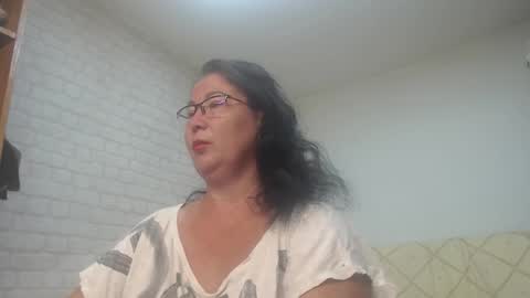 emmasquirt69 online show from September 15, 5:20 am