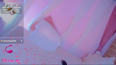 Emma online show from February 16, 11:16 pm