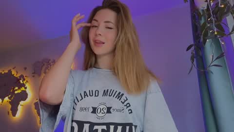 Miss Emmi online show from March 5, 9:16 am