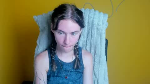 Emmi online show from June 24, 11:39 am