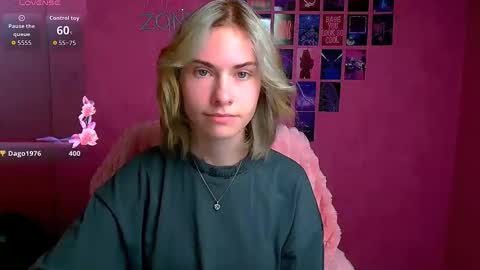 Emmi online show from October 18, 6:28 am