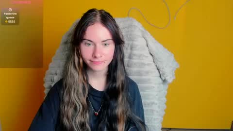 Emmi online show from June 19, 11:27 am