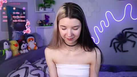 emmie_everly online show from May 15, 8:38 pm