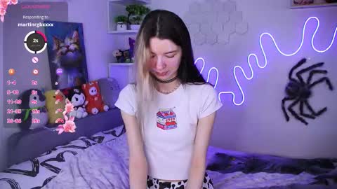 emmie_everly online show from March 3, 11:39 am