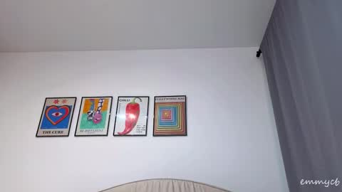 Em online show from September 30, 11:59 pm