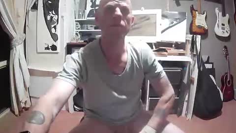 empirikal1 online show from November 30, 5:20 pm