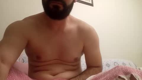 emre919426 online show from December 5, 2:26 pm