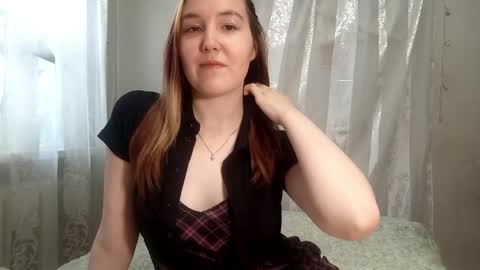 Emy online show from April 14, 1:36 pm