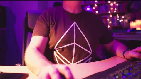 uk online show from January 4, 12:59 am