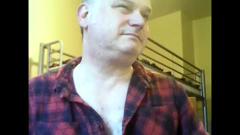 englishguysurrey online show from January 28, 4:08 pm