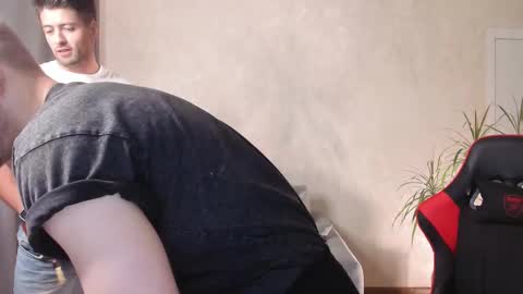 Johnny online show from September 9, 12:38 pm