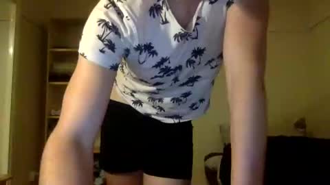 enjoy_me_now online show from December 7, 6:10 pm