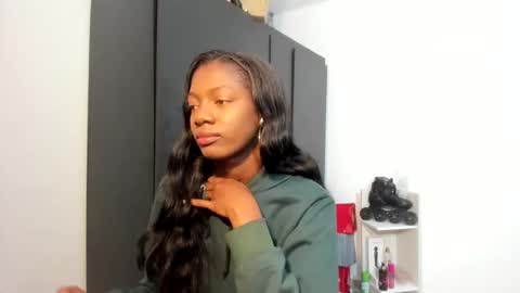 Angela online show from May 14, 11:36 pm