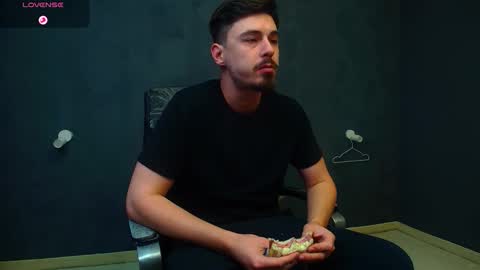 EnzoRace online show from November 19, 6:57 am