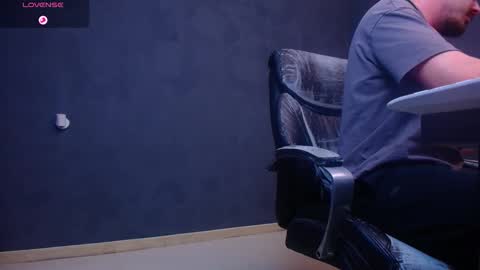 EnzoRace online show from January 11, 8:20 am