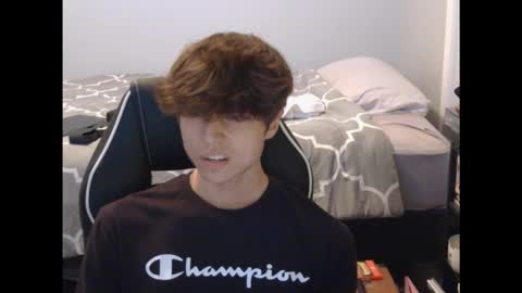 Snapshot of eprahsdahc chatting on October 25, 12:44 am eprahsdahc online show from October 25, 12:44 am