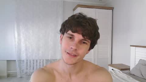 Eric Crush online show from June 9, 4:12 am