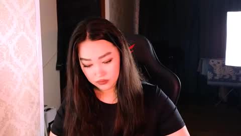 Erica Wayne online show from November 7, 10:07 am