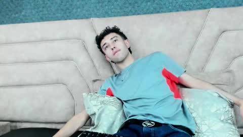 Erick online show from February 28, 3:26 pm