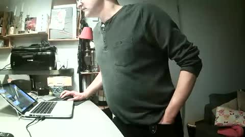 Steph et Eric online show from January 4, 8:37 pm