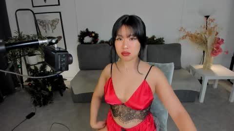 erika_kim online show from January 10, 6:41 am