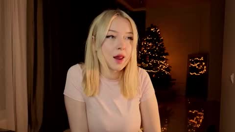 Chanel online show from February 25, 8:34 pm