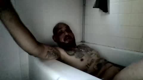 ernestoescobar16 online show from June 9, 1:49 am