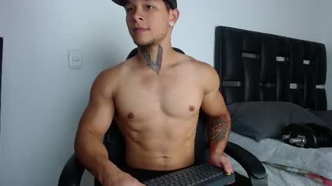 Eros online show from June 27, 11:00 pm